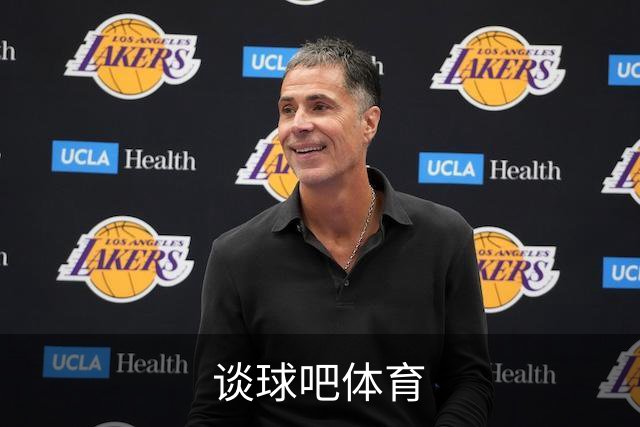 谈球吧体育公司简介图片